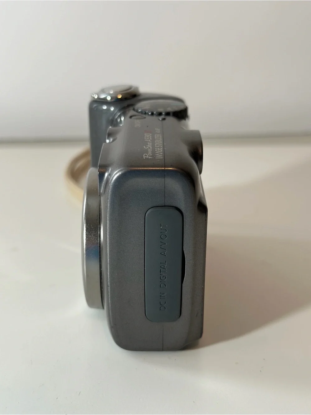Canon PowerShot A590 IS 8MP Digital Camera Gray 4x Zoom Untested Parts Repair
